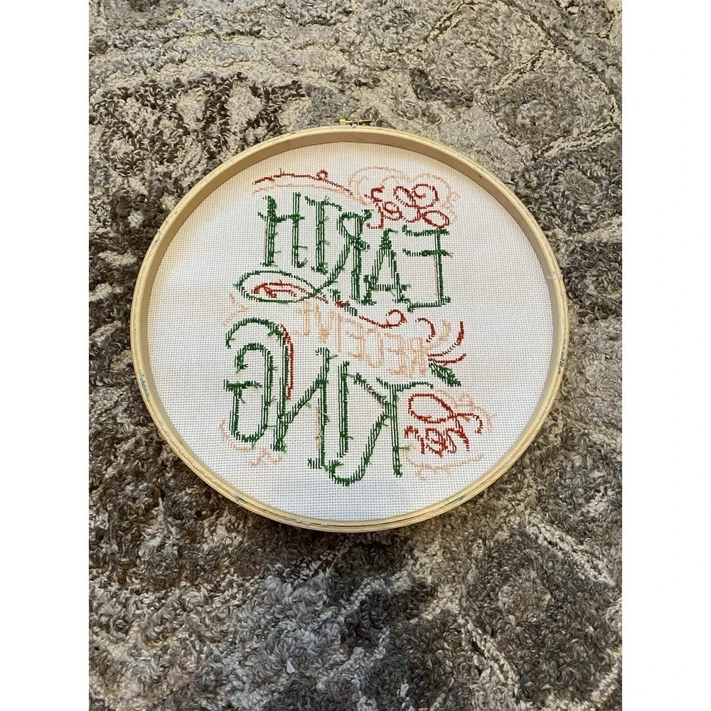 COMPLETED CROSS Stitch Christmas Joy To The World 12